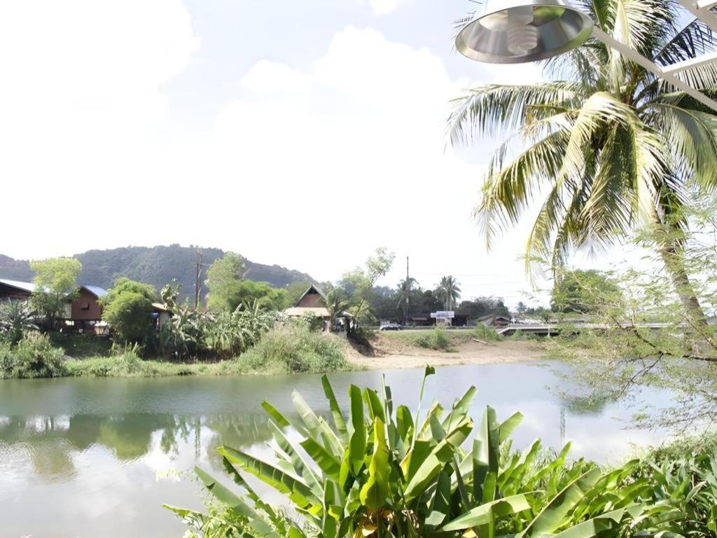 Rommai Rimnaam Resort Ranong Eksteriør bilde