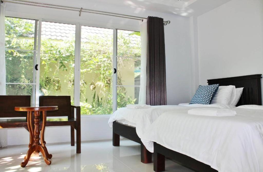 Rommai Rimnaam Resort Ranong Eksteriør bilde
